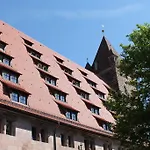 Jugendherberge Nuernberg - Youth Hostel - Membership Required! Hostel