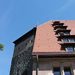- Youth - Membership Required! Hostel Norymberga